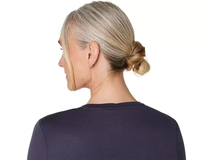 ASICS GÜMÜŞ UZUN KOLLU ÜST ASICS GÜMÜŞ UZUN KOLLU ÜST