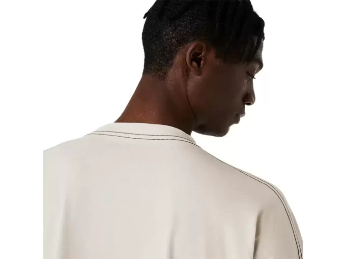 ASICS SPIRAL RELAX İŞLEMELİ TİŞÖRT ASICS SPIRAL RELAX İŞLEMELİ TİŞÖRT