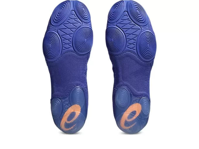 BÖLÜNMÜŞ ELİT BÖLÜNMÜŞ ELİT