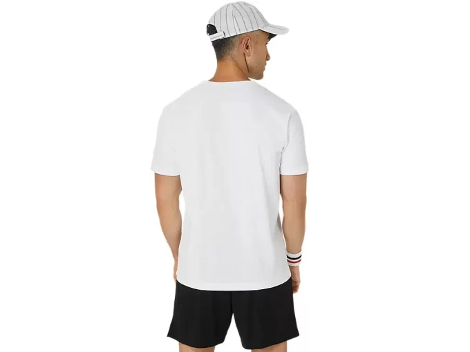 ERKEK KLASİK GRAFİK TİŞÖRT ERKEK KLASİK GRAFİK TİŞÖRT