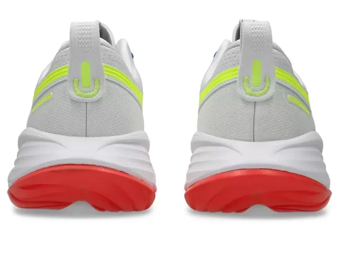 GEL-CUMULUS 27 ASICS PİST KULÜBÜ