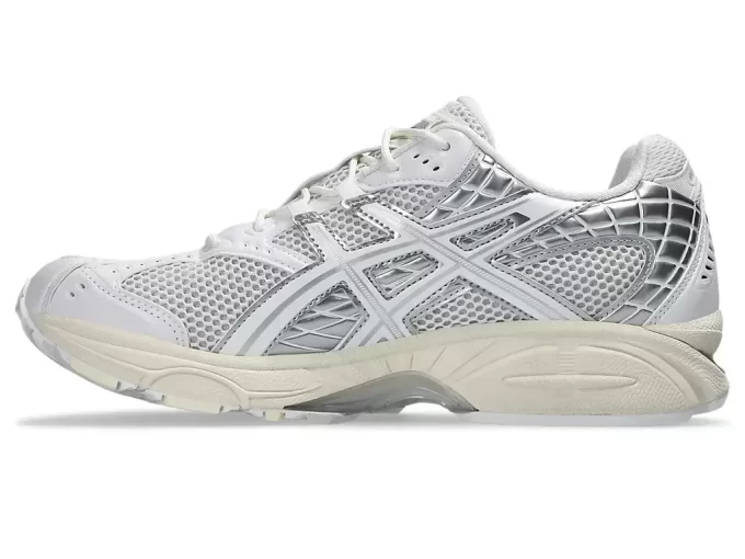 Vestido justo de malha com ombros à mostra – 46