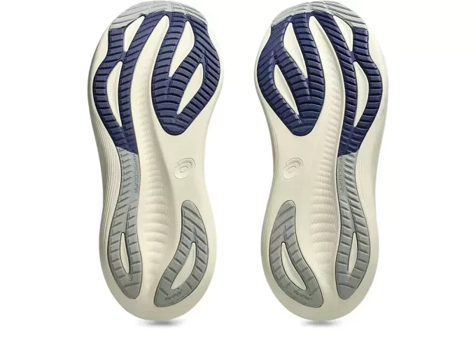 GEL-NIMBUS 27 ASICS PİST KULÜBÜ