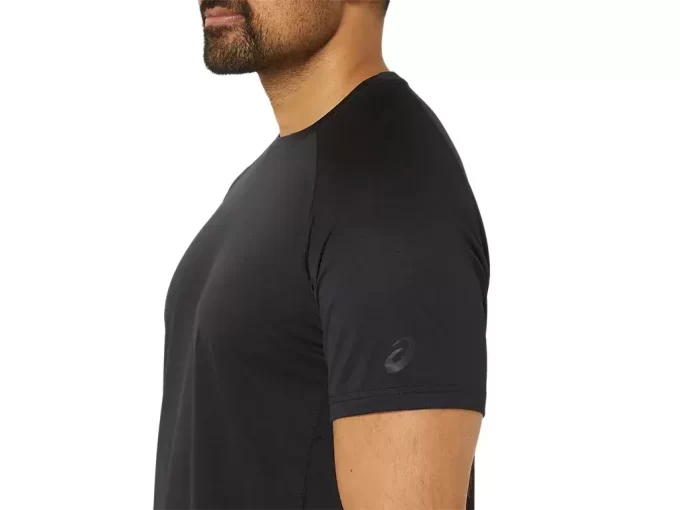 HAVALANDIRMALI ÖRGÜ KISA KOLLU ÜST HAVALANDIRMALI ÖRGÜ KISA KOLLU ÜST