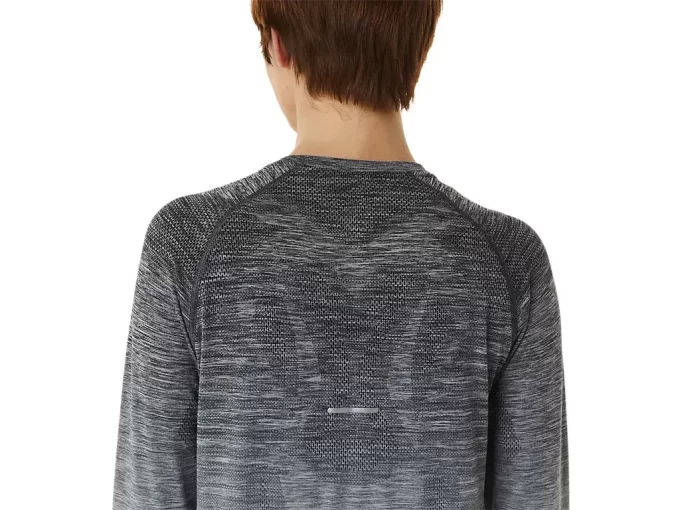 KADIN DİKİŞSİZ UZUN KOLLU ÜST KADIN DİKİŞSİZ UZUN KOLLU ÜST