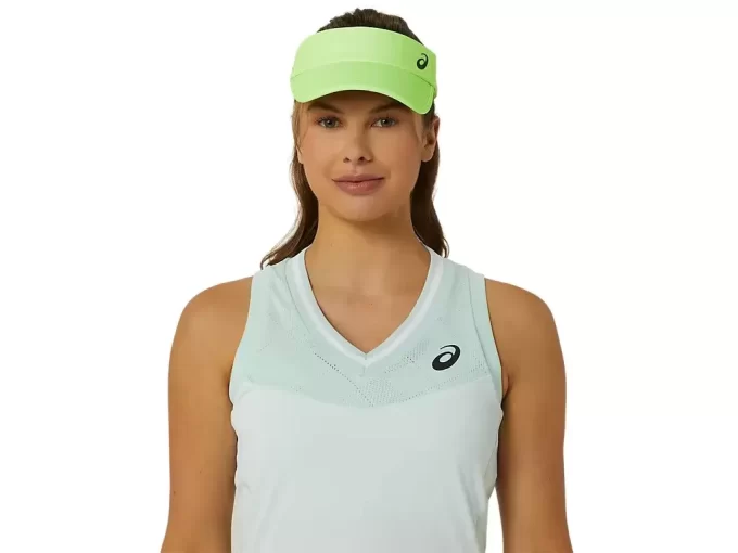 KADINLAR İÇİN MAÇ ELBİSESİ KADINLAR İÇİN MAÇ ELBİSESİ