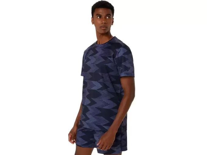 MEVSİMLİK TÜM BASKILI KISA KOLLU ÜST