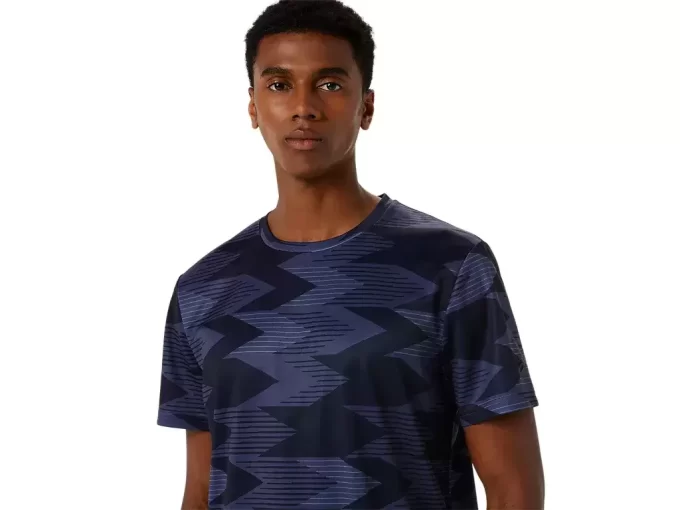 MEVSİMLİK TÜM BASKILI KISA KOLLU ÜST