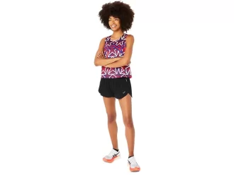 MİLLETLER TANKI İŞLİYOR