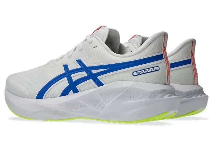 NOVABLAST 5 ASICS PİST KULÜBÜ