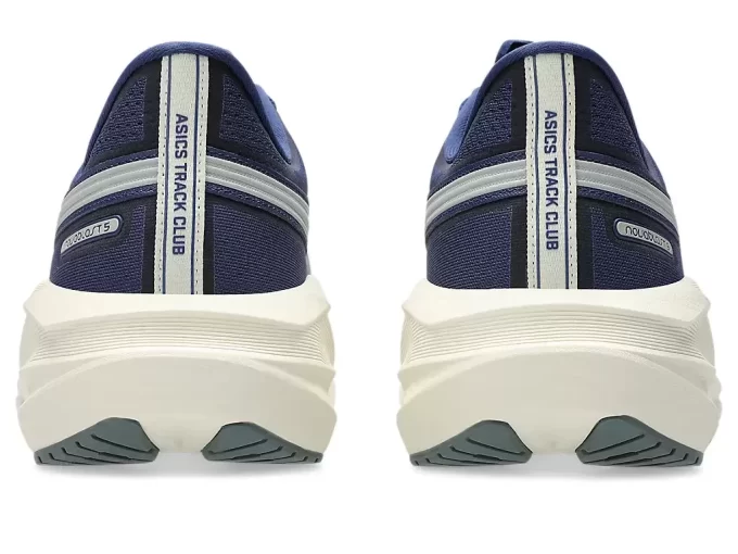 NOVABLAST 5 ASICS PİST KULÜBÜ